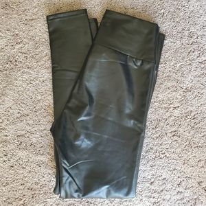 Faux leather leggings